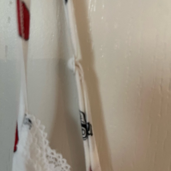 NWT Disney x Forever 21 Red Apple and Black text - Picture 11 of 13